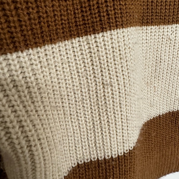 Simon’s striped cropped sweater - Size Medium - Picture 3 of 4